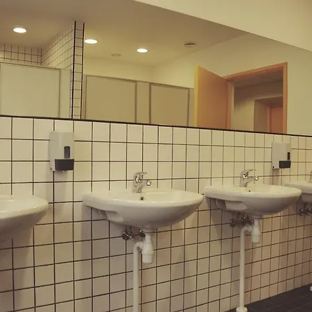 Saare Automatic Hostel Parnu